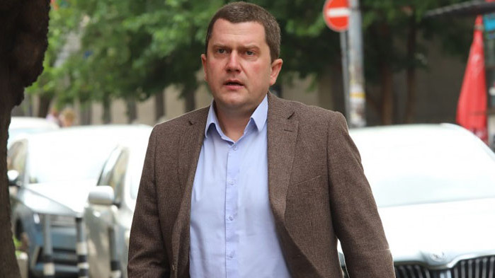 Кметът на Перник разсипа Нинова: Нарече я много агресивна, първосигнална и злобна жена